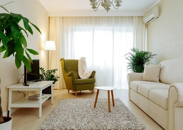Elegant Vibes Next To Obor Market Apartamento