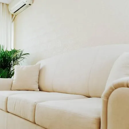 Elegant Vibes Next To Obor Market דירה *