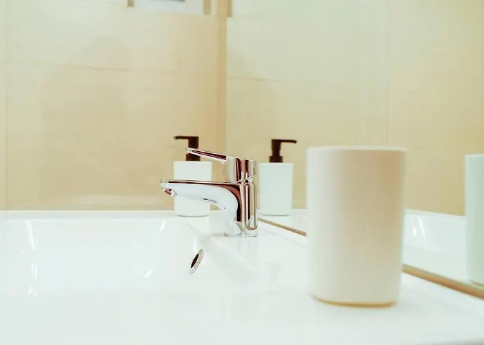 Elegant Vibes Next To Obor Market