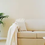 Elegant Vibes Next To Obor Market Apartment