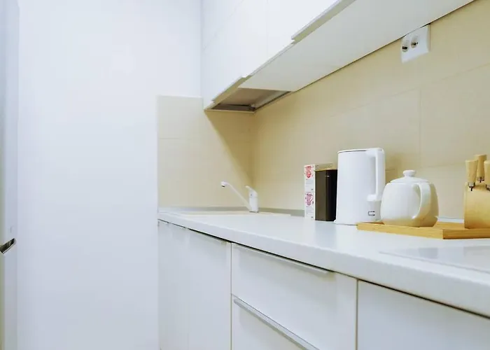 Elegant Vibes Next To Obor Market *